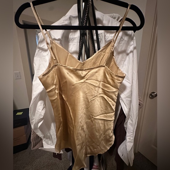 ATM | V Neck Silk Camisole Top - Picture 4 of 6